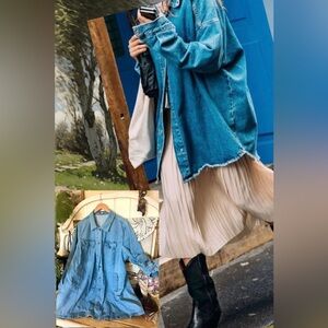 Vintage Y2K Cabincore Light Wash Denim Shacket Jacket